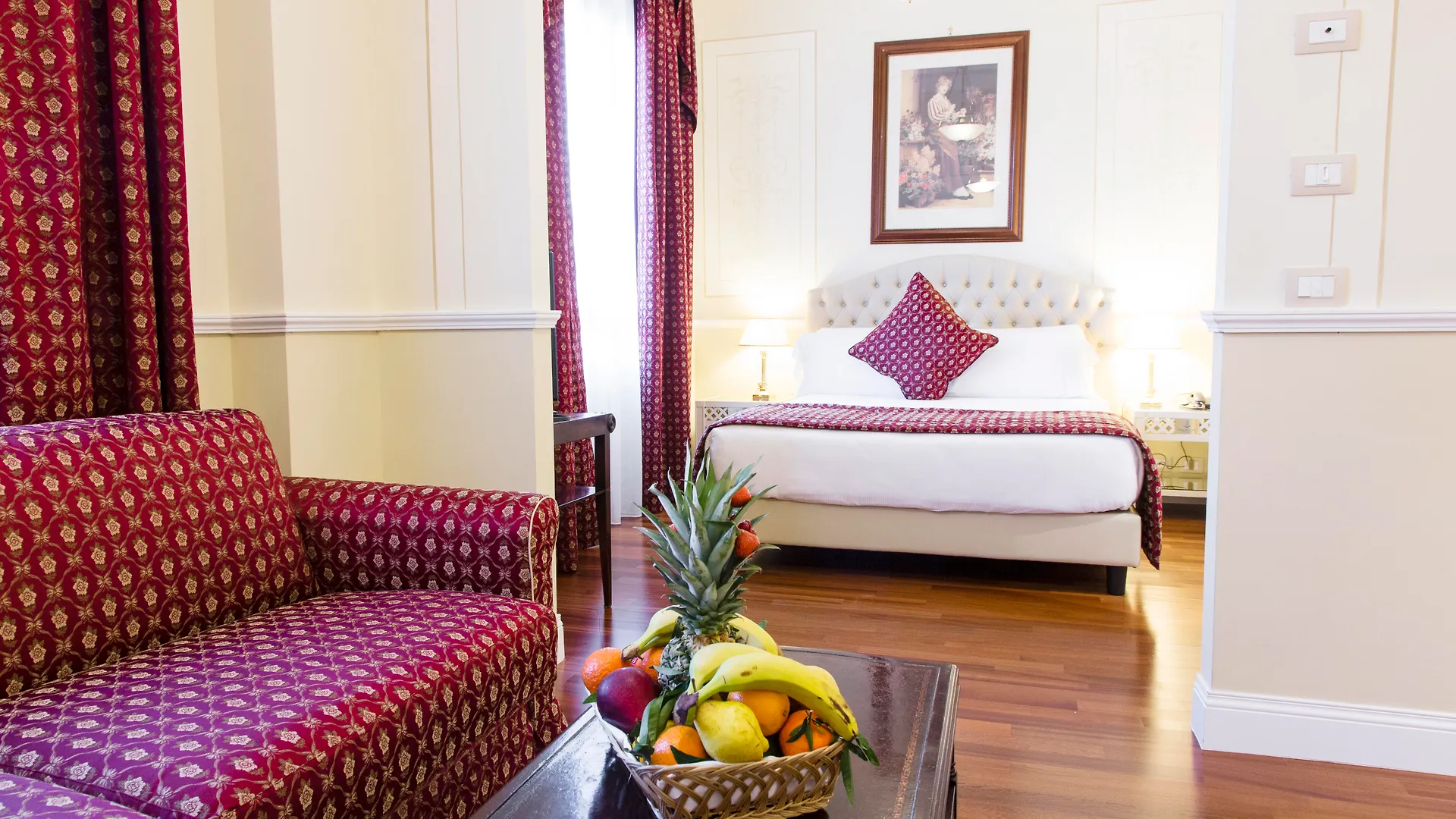 Radisson Blu Ghr Rome Hotel