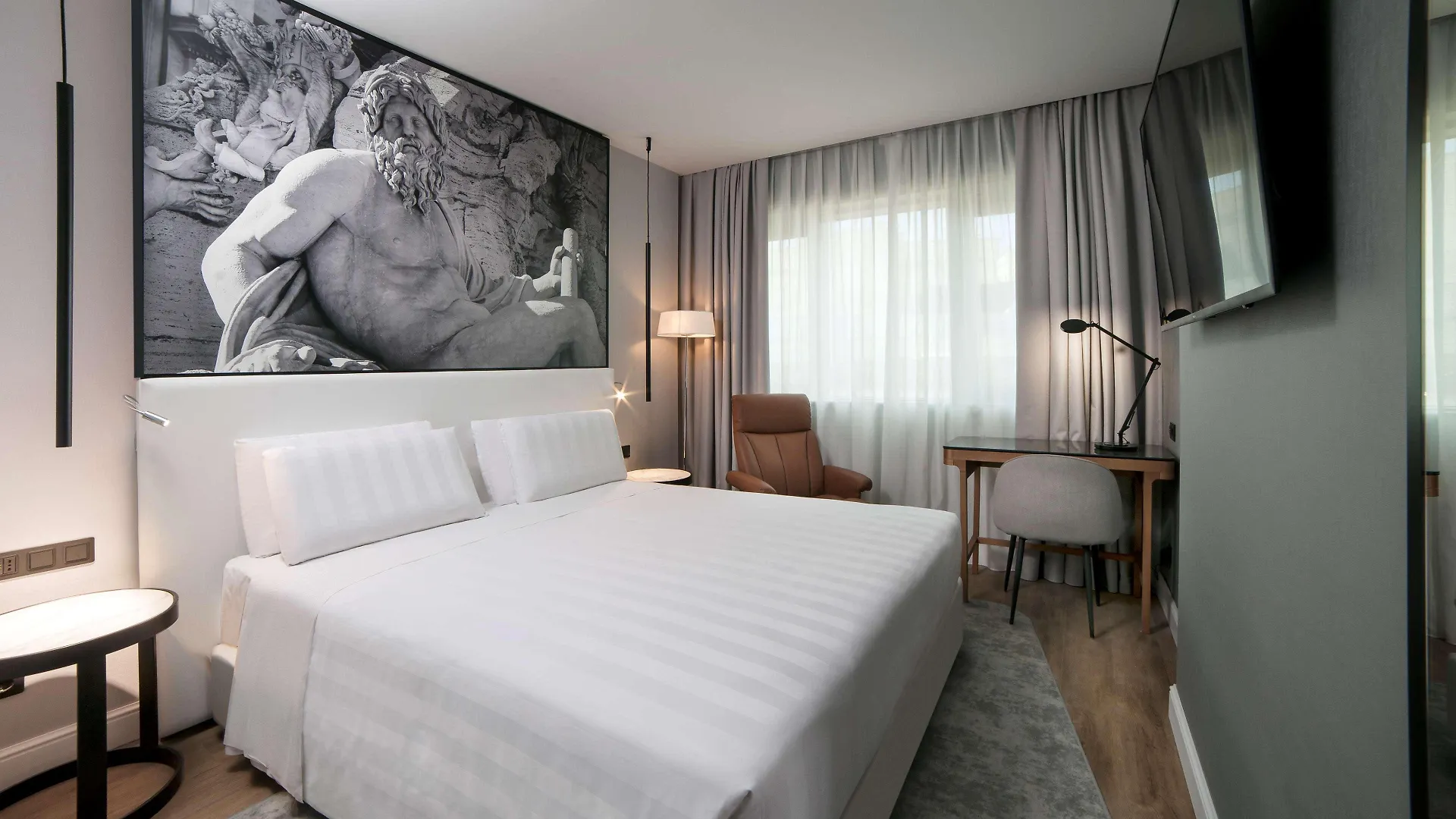 Hotel Radisson Blu Ghr Rzym 4*,