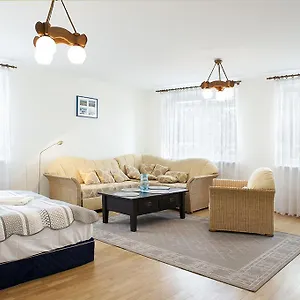 Domotel Aleje Jerozolimskie Апартаменты