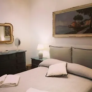 Apartment Borgo Pio 51 Vatican, Rom