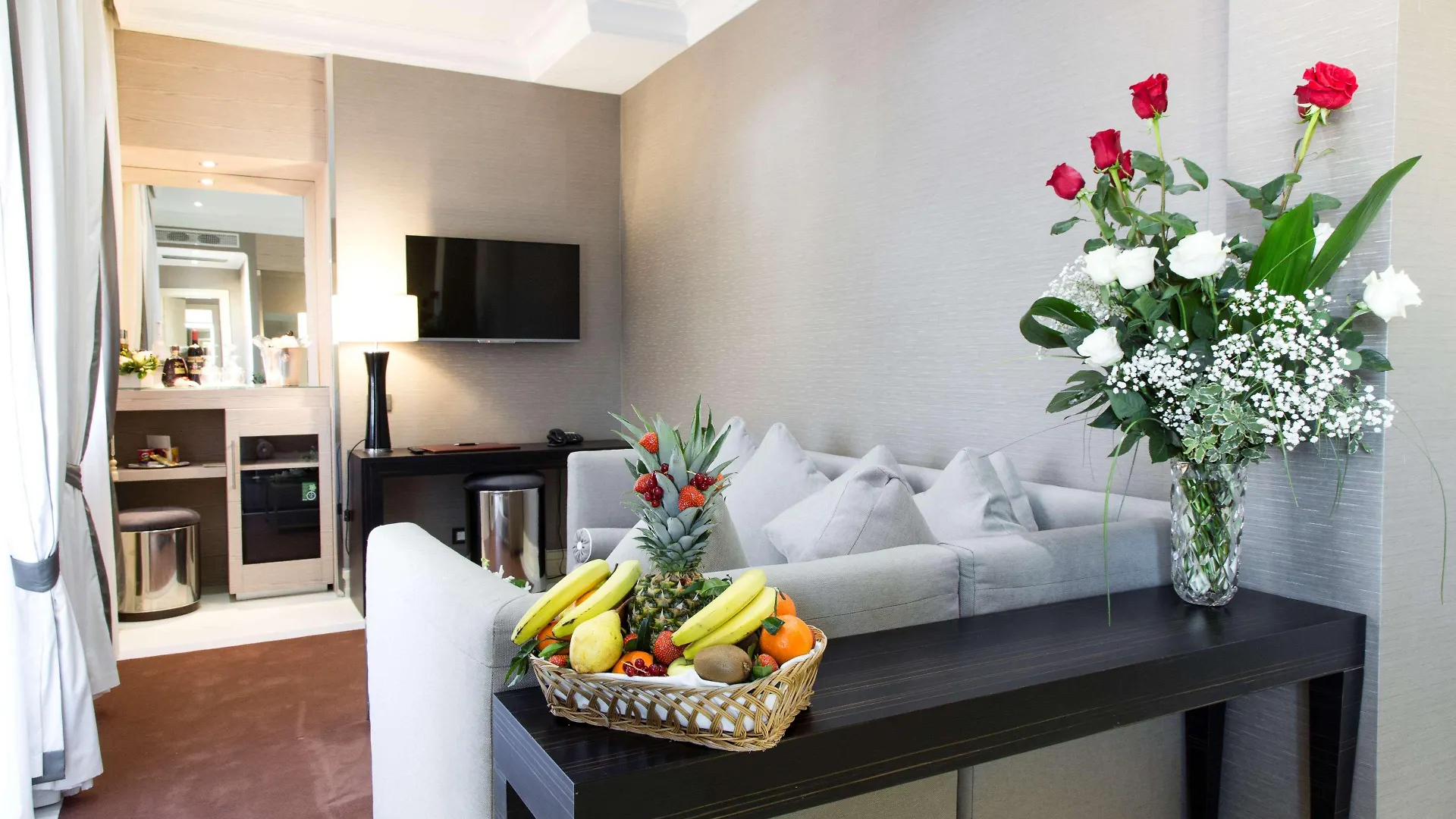 Отель Radisson Blu Ghr Рим