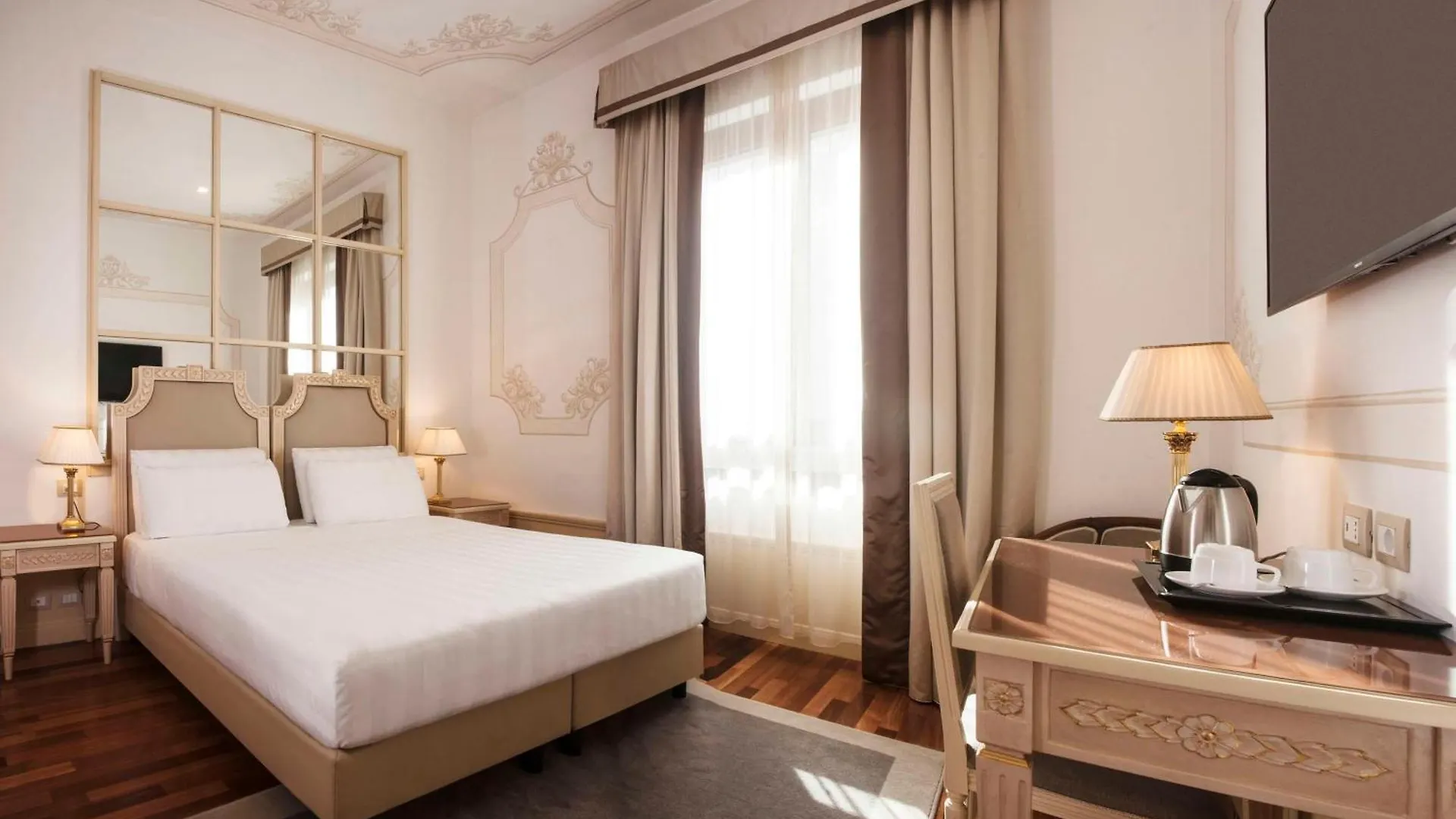 ****  Radisson Blu Ghr Rome Ξενοδοχείο Ιταλία